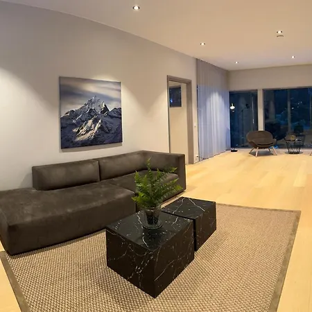 North Estate City House Villa