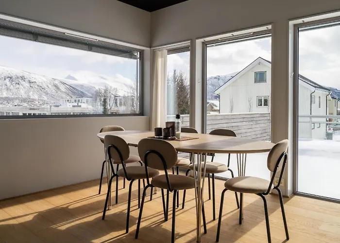 North Estate House * Tromsø