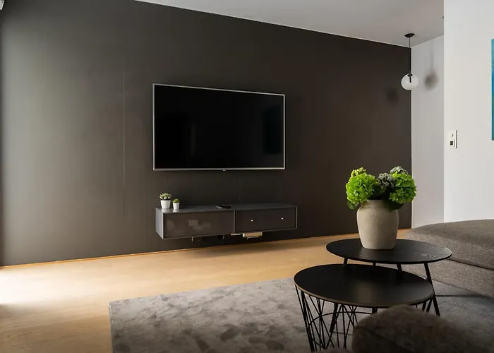 Villa North Estate House *