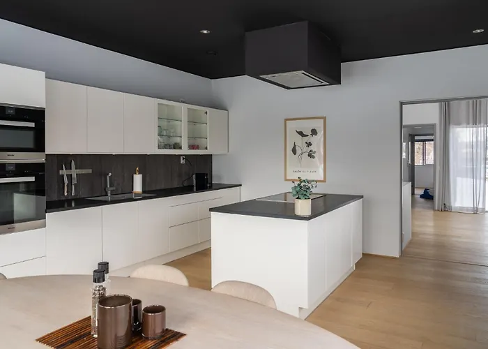 North Estate House *